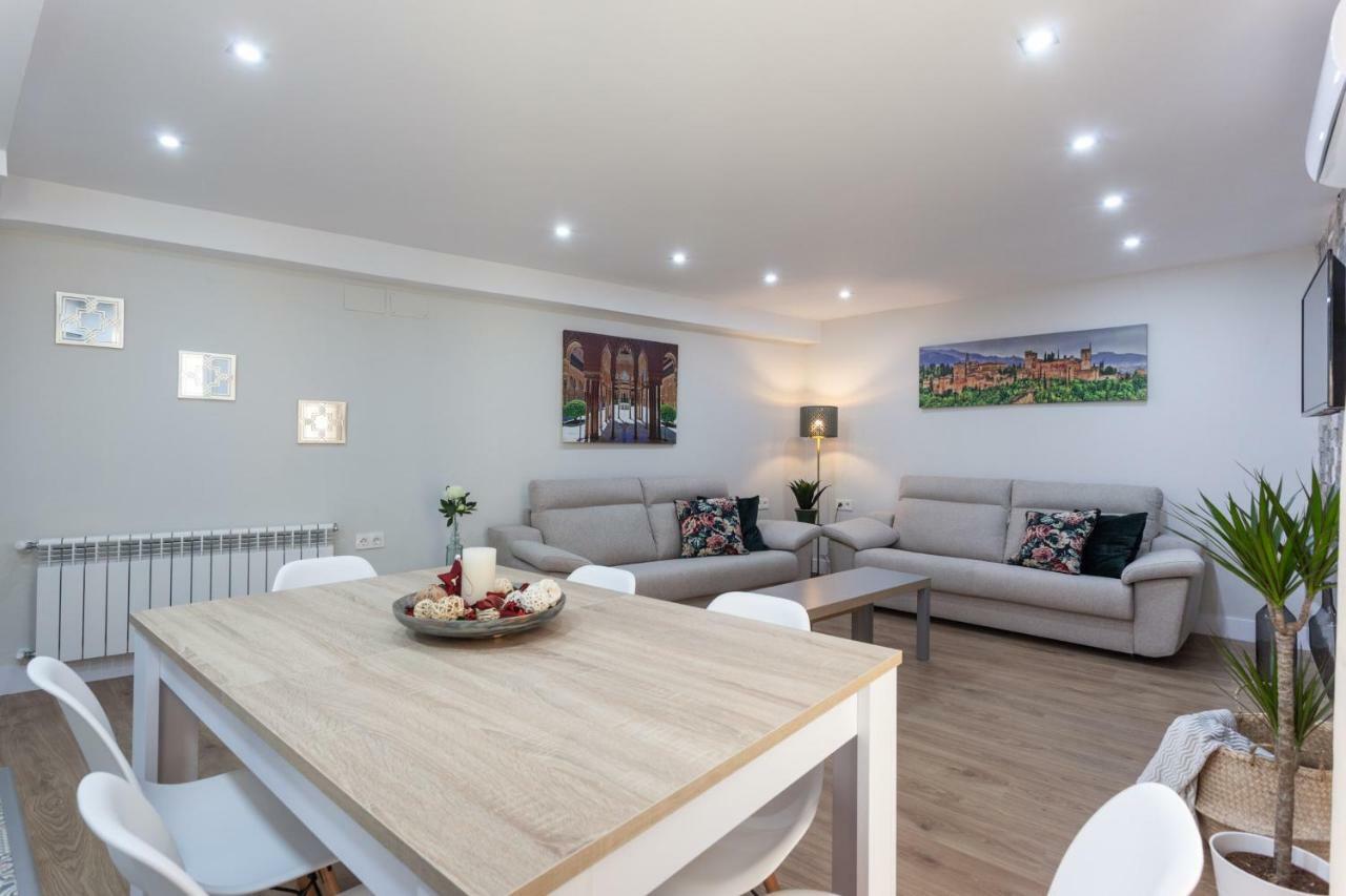 Apartamentos Reina Isabel 그라나다 외부 사진